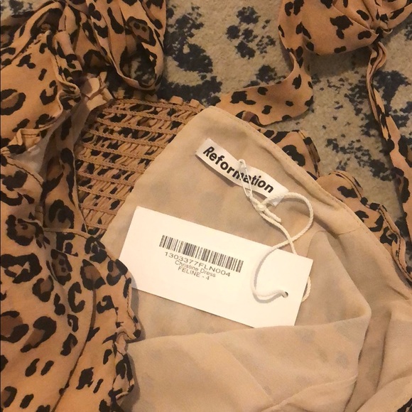 NWT reformation christine dress in leopard - Picture 6 of 6